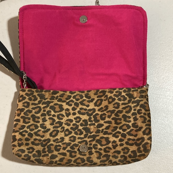 Madison Handbags, leopard print, Crossbody, Purse - Picture 4 of 10